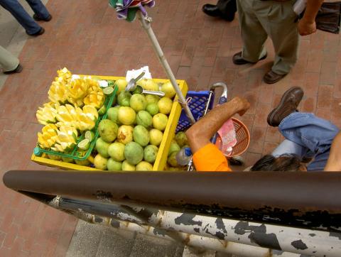 image Venta ambulante en Colombia