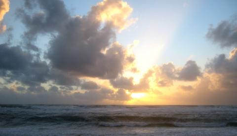 image Atardecer en la playa del cabo Ferret (Francia)