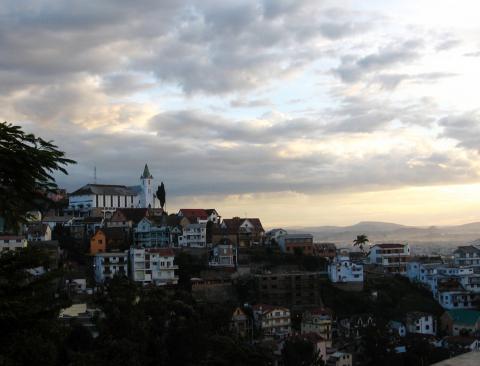 image Vista del amanecer de Antananarivo