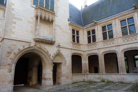 image Palacio de J. Coeur