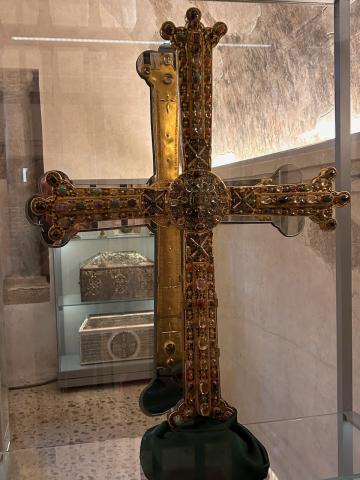 image Cruz de la Victoria, Catedral de Oviedo (Asturias)