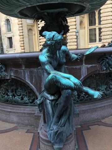 image Escultura de bronce