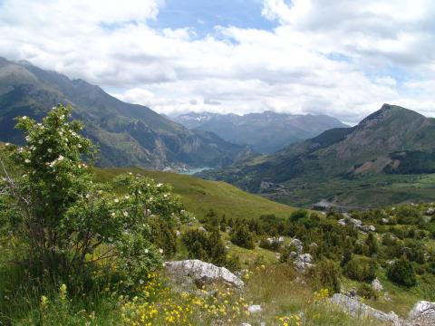 image Vista del Valle del Tena, Huesca