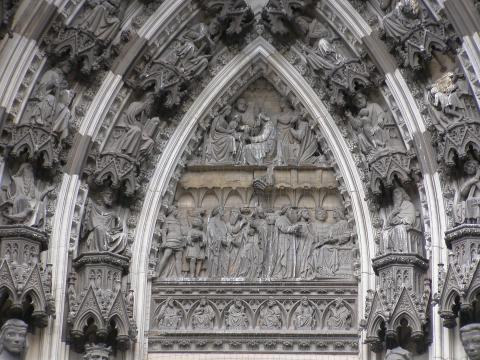 image Tímpano y arquivoltas del portal norte, fachada occidental, Catedral de Colonia, Alemania