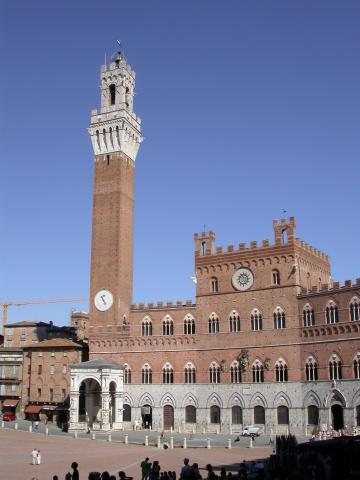 image Palacio Público o Palazzo Pubblico, sede del Ayuntamiento de Siena, Italia