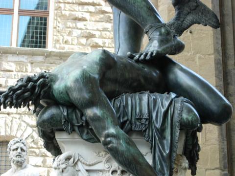 image Cuerpo de Medusa del conjunto escultórico de Perseo, Florencia, Italia