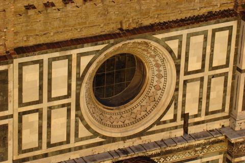image Ojo de buey en la cúpula del Duomo o Catedral de Florencia, Italia