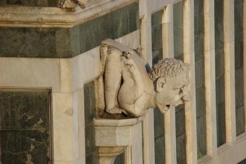image Gárgola del Duomo o Catedral de Florencia, Italia