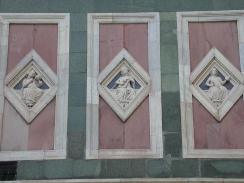 image Relieves del Campanile de la Catedral de Florencia, Italia