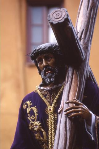image Detalle del paso de Nuestro Señor Nazareno en Semana Santa, León