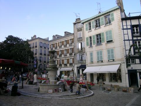 image Plaza de Bayona, Francia