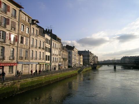image Pont du Génie, Bayona, Francia