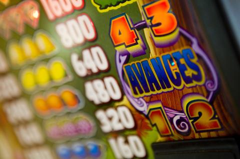 image Detalle del panel frontal de una máquina tragaperras