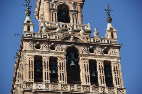 image Cuerpo de campanas y Terraza de las zucenas de la Giralda, Sevilla
