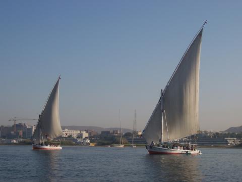 image Falucas en el Nilo, Asuán, Egipto