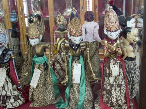 image Marionetas de Bali, Jakarta, Indonesia