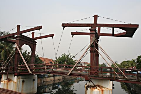 image Puente de época holandesa, Jakarta, Indonesia