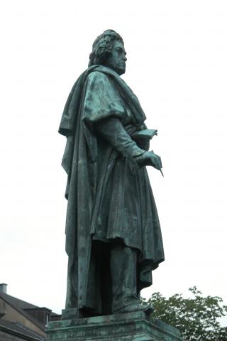 image Escultura de Beethoven, Bonn, Alemania
