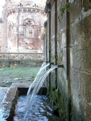 image Tres Fuentes, Valgañón, La Rioja