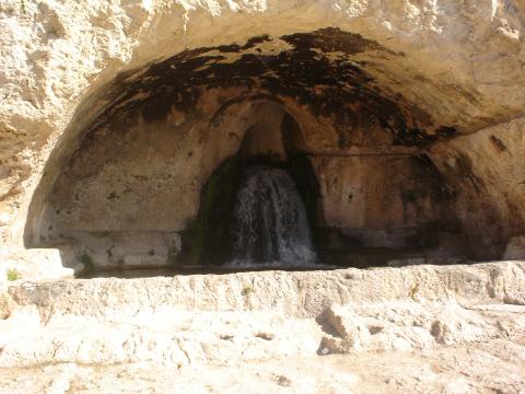 image Gruta del Ninfeo, Siracusa, Sicilia