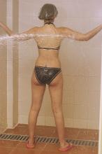 image Chorros a presión: posición espalda extremidad superior derecha