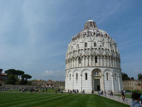 image Baptisterio de Pisa